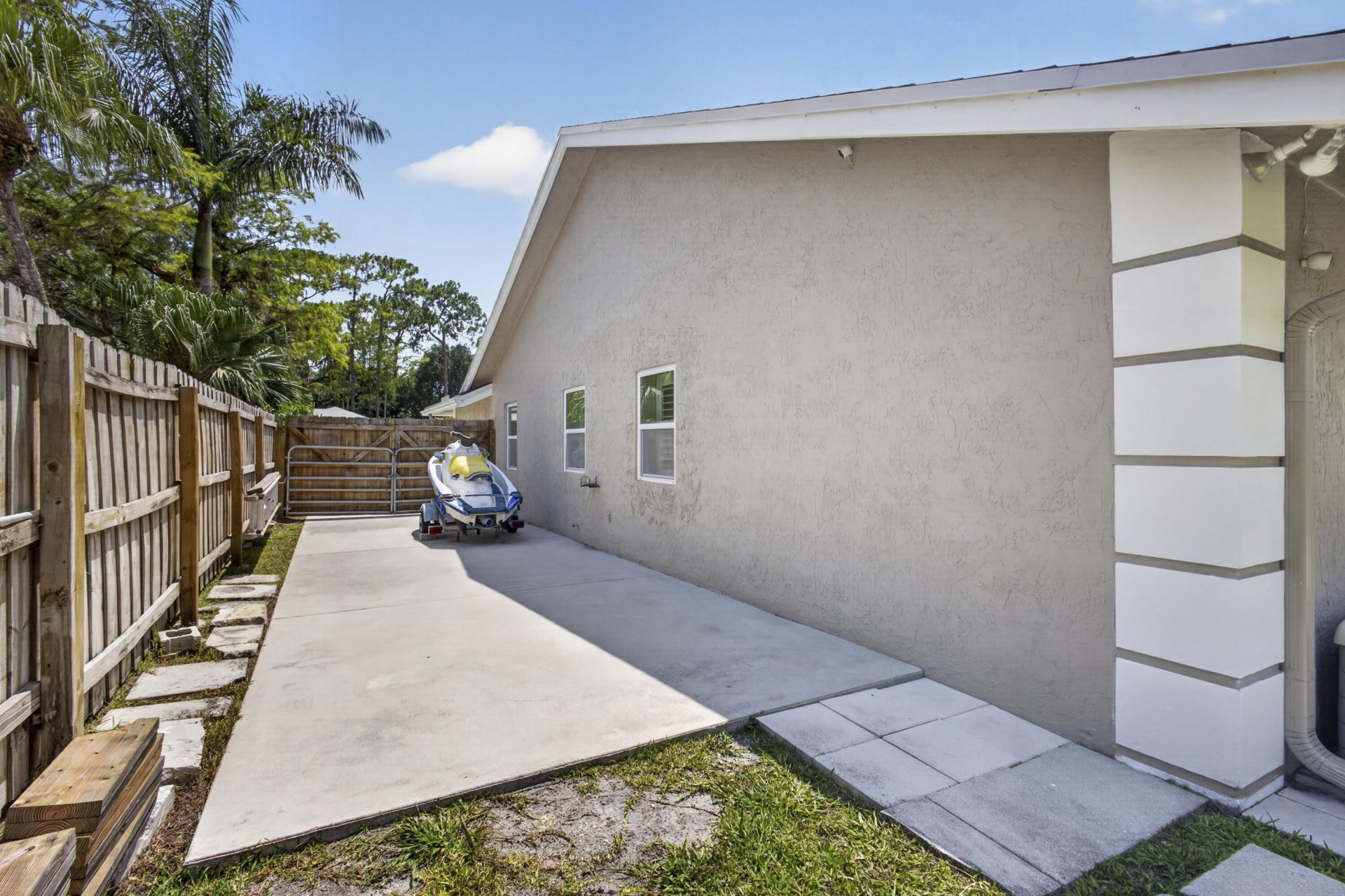 14184 Aster Avenue, Wellington, FL 33414 Photo
