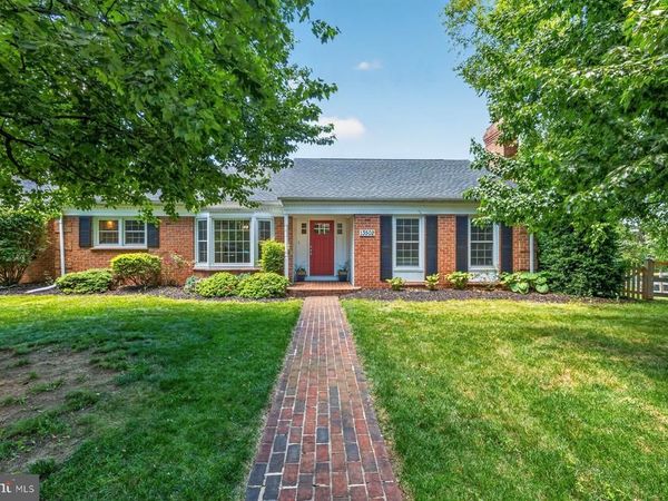 13502 DONNYBROOK DRIVE, HAGERSTOWN, MD 21742