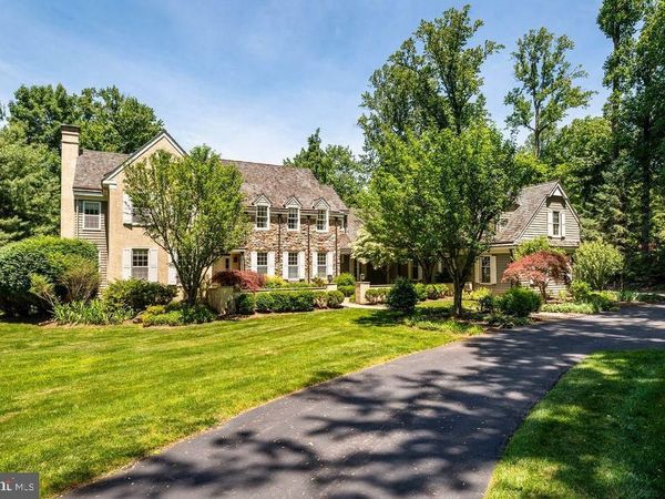 1285 FARM ROAD, BERWYN, PA 19312