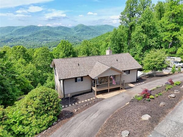 1157 Summit Way , Blairsville, GA 30512