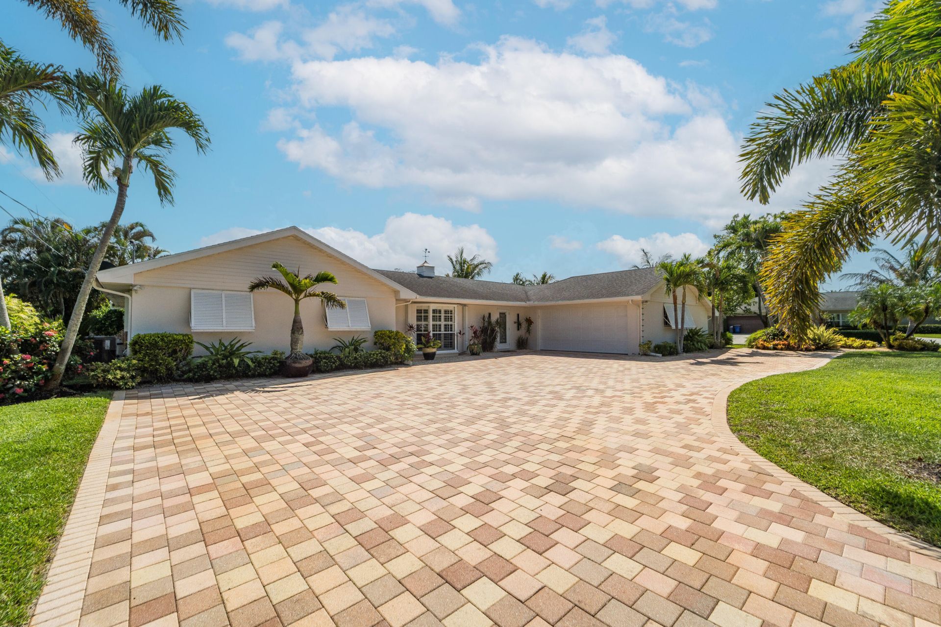18 Saddleback Road, Tequesta, FL 33469 Photo