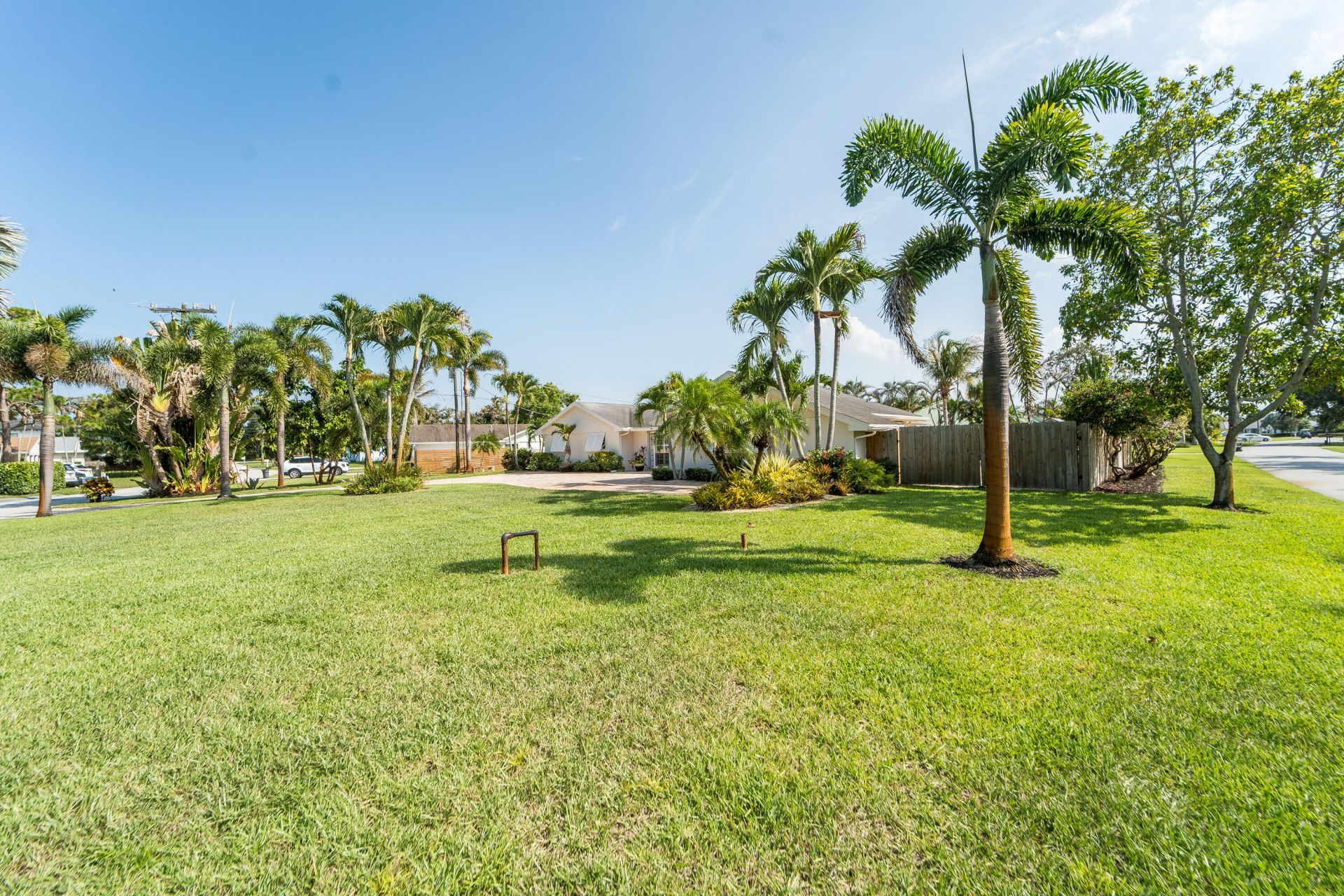 18 Saddleback Road, Tequesta, FL 33469 Photo