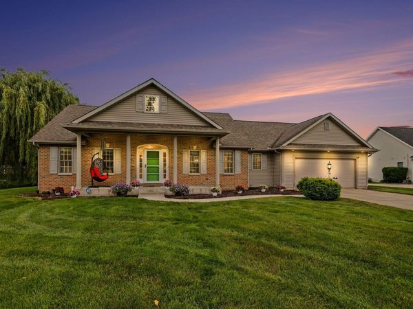 17 Longmeadow Lane, Niles, MI 49120