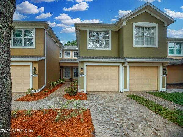 8527 LITTLE SWIFT Circle, Unit 34G, Jacksonville, FL 32256
