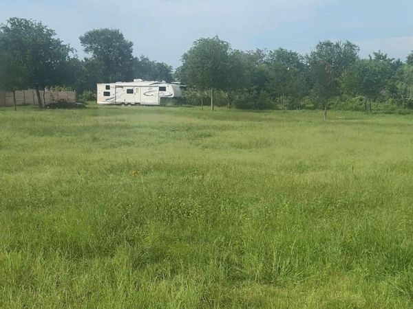 126 Cuernavaca DR , Del Valle, TX 78617