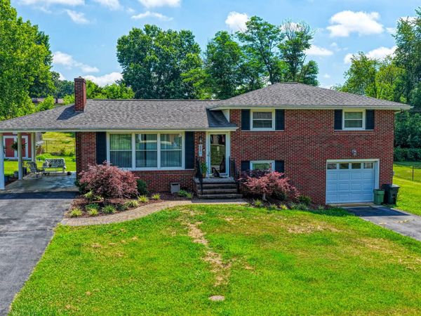 213 Darlington Drive, Kingsport, TN 37660