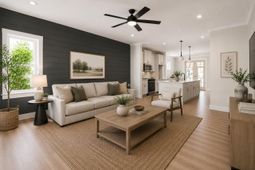 556 Pine Street photo 4