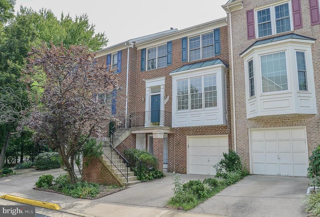 2254 JOURNET DRIVE, DUNN LORING, VA 22027