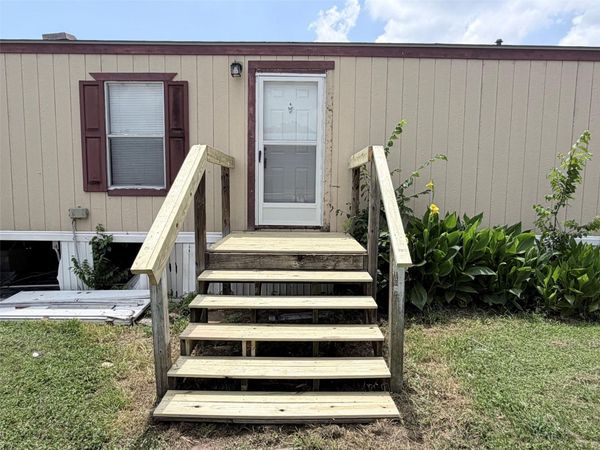 116 Guadalupe ST, Unit 116 Guadal, Bastrop, TX 78602