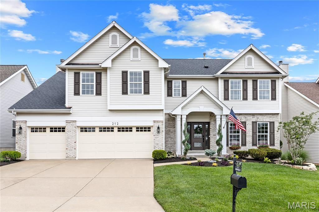 212 Chestnut Hill Drive , O Fallon, MO 63368 Main Photo