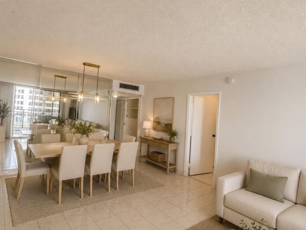 600 Three Islands Blvd , Unit 1015, Hallandale Beach, FL 33009