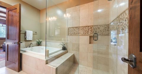 12490 Villa Court, Unit #10, Truckee, CA 96161 Photo
