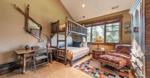 12490 Villa Court, Unit #10, Truckee, CA 96161 Photo