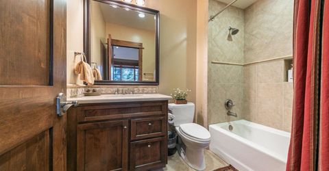 12490 Villa Court, Unit #10, Truckee, CA 96161 Photo