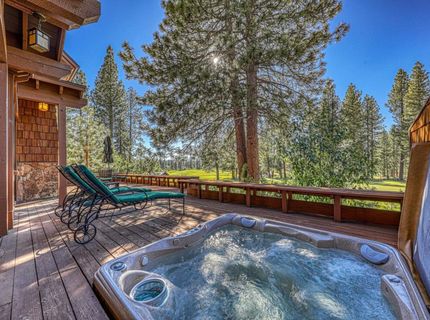 12490 Villa Court, Unit #10, Truckee, CA 96161 Photo