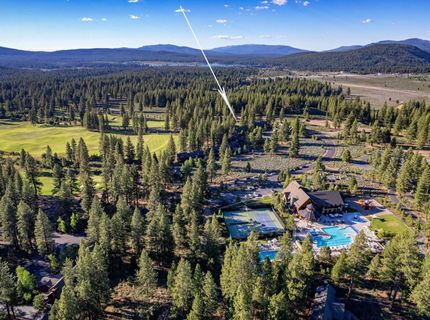 12490 Villa Court, Unit #10, Truckee, CA 96161 Photo