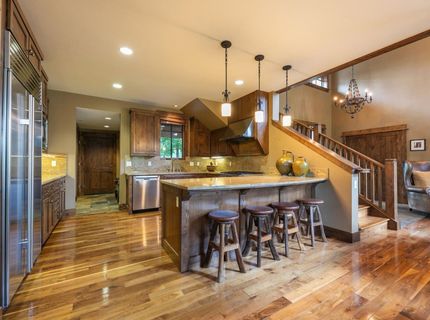 12490 Villa Court, Unit #10, Truckee, CA 96161 Photo