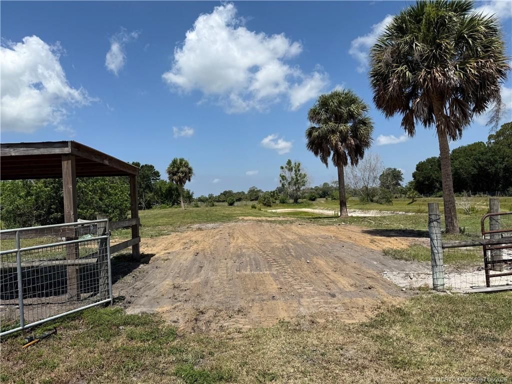 8200 SW Springhaven Avenue, Indiantown, FL 34956 Photo