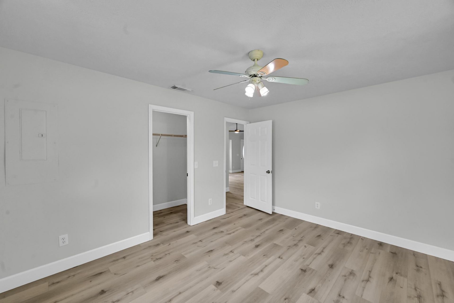 3520 SE Hyde Circle, Port Saint Lucie, FL 34983 Photo