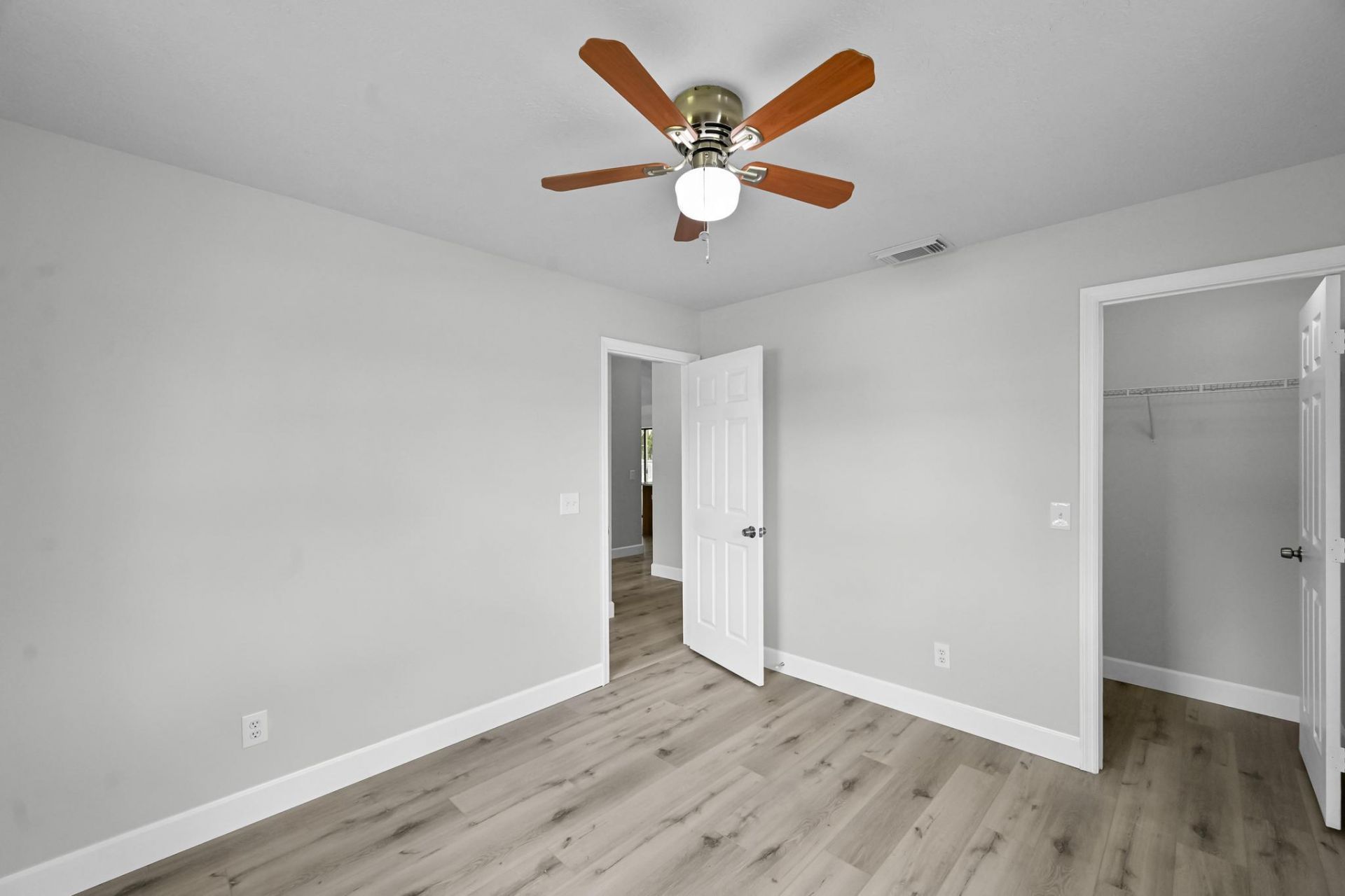 3520 SE Hyde Circle, Port Saint Lucie, FL 34983 Photo
