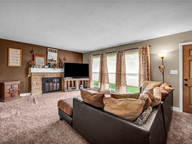 12880 Sunset Circle NW, Uniontown, OH 44685 Photo 10