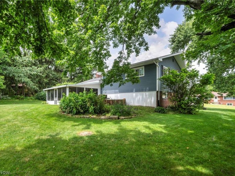 12880 Sunset Circle NW, Uniontown, OH 44685 Photo 36