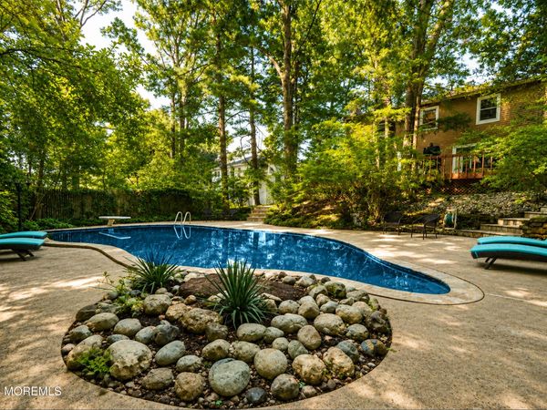 11 Buffalo, East Brunswick, NJ 08816