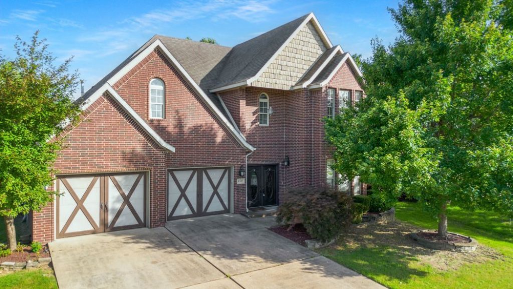 6502 Hearth Stone Drive Rogers, AR 72758