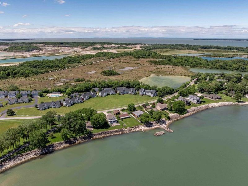 10951 N Bay Point Drive, Unit 204, Marblehead, OH 43440 Photo 25