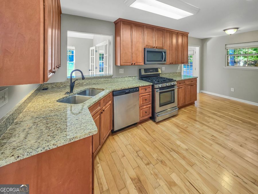 Property Image 11