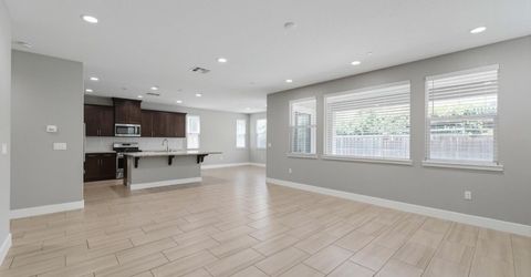 18173 Broadwell Ct, Lathrop, CA 95330 Photo