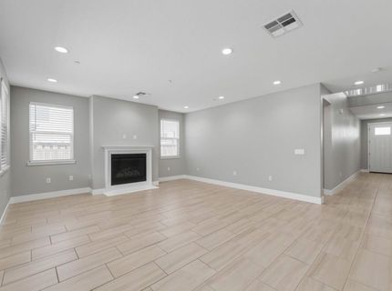 18173 Broadwell Ct, Lathrop, CA 95330 Photo
