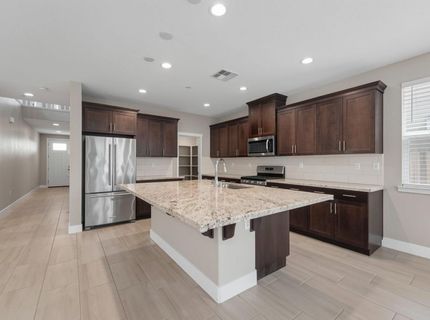 18173 Broadwell Ct, Lathrop, CA 95330 Photo