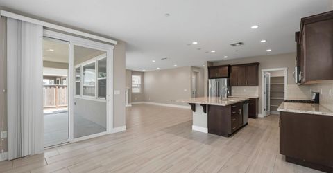 18173 Broadwell Ct, Lathrop, CA 95330 Photo