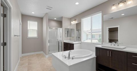 18173 Broadwell Ct, Lathrop, CA 95330 Photo