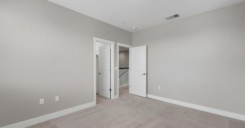 18173 Broadwell Ct, Lathrop, CA 95330 Photo