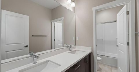 18173 Broadwell Ct, Lathrop, CA 95330 Photo