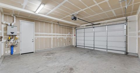 18173 Broadwell Ct, Lathrop, CA 95330 Photo