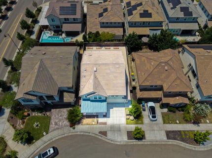 18173 Broadwell Ct, Lathrop, CA 95330 Photo