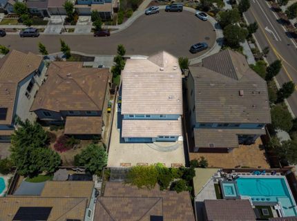 18173 Broadwell Ct, Lathrop, CA 95330 Photo