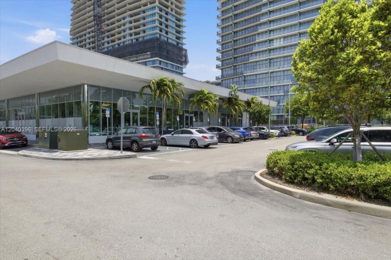 1002 E Hallandale Beach Blvd, Unit 2-101, Hallandale Beach, FL 33009 Photo