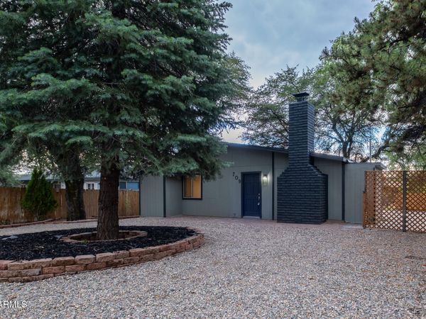 709 BLACK Drive, Prescott, AZ 86301