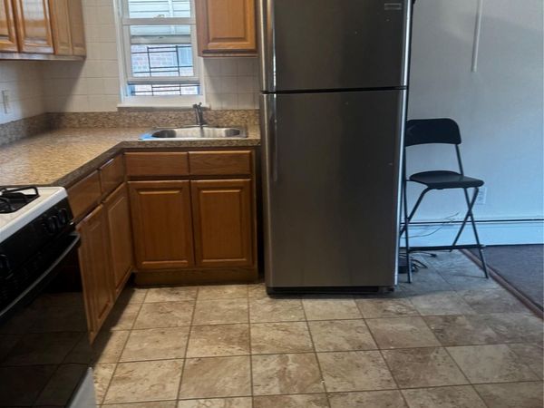 410 Torry Avenue , Bronx, NY 10473