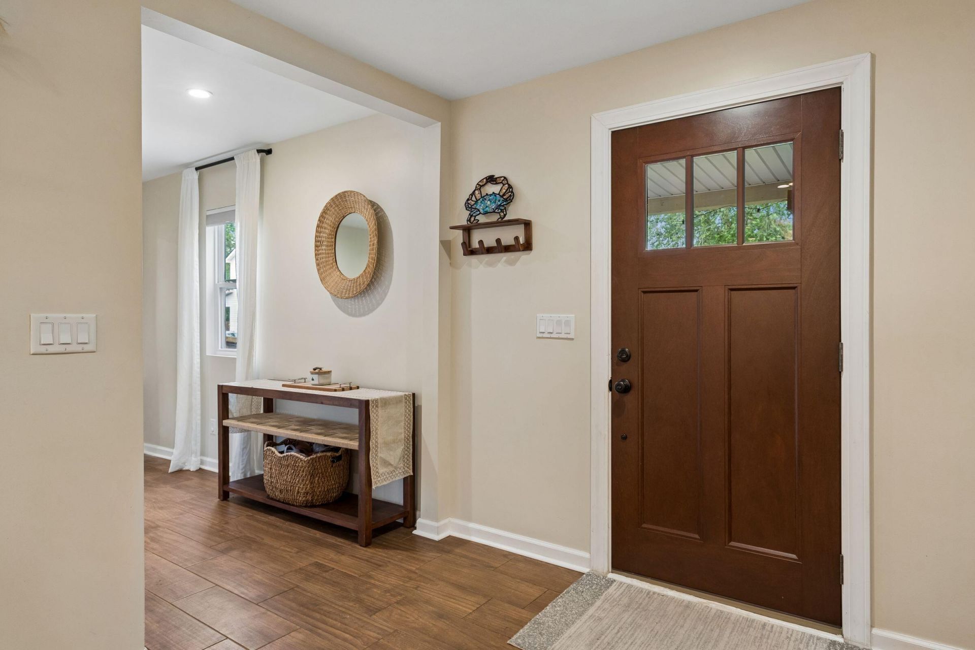 1129 Armstrong Avenue Photo 12