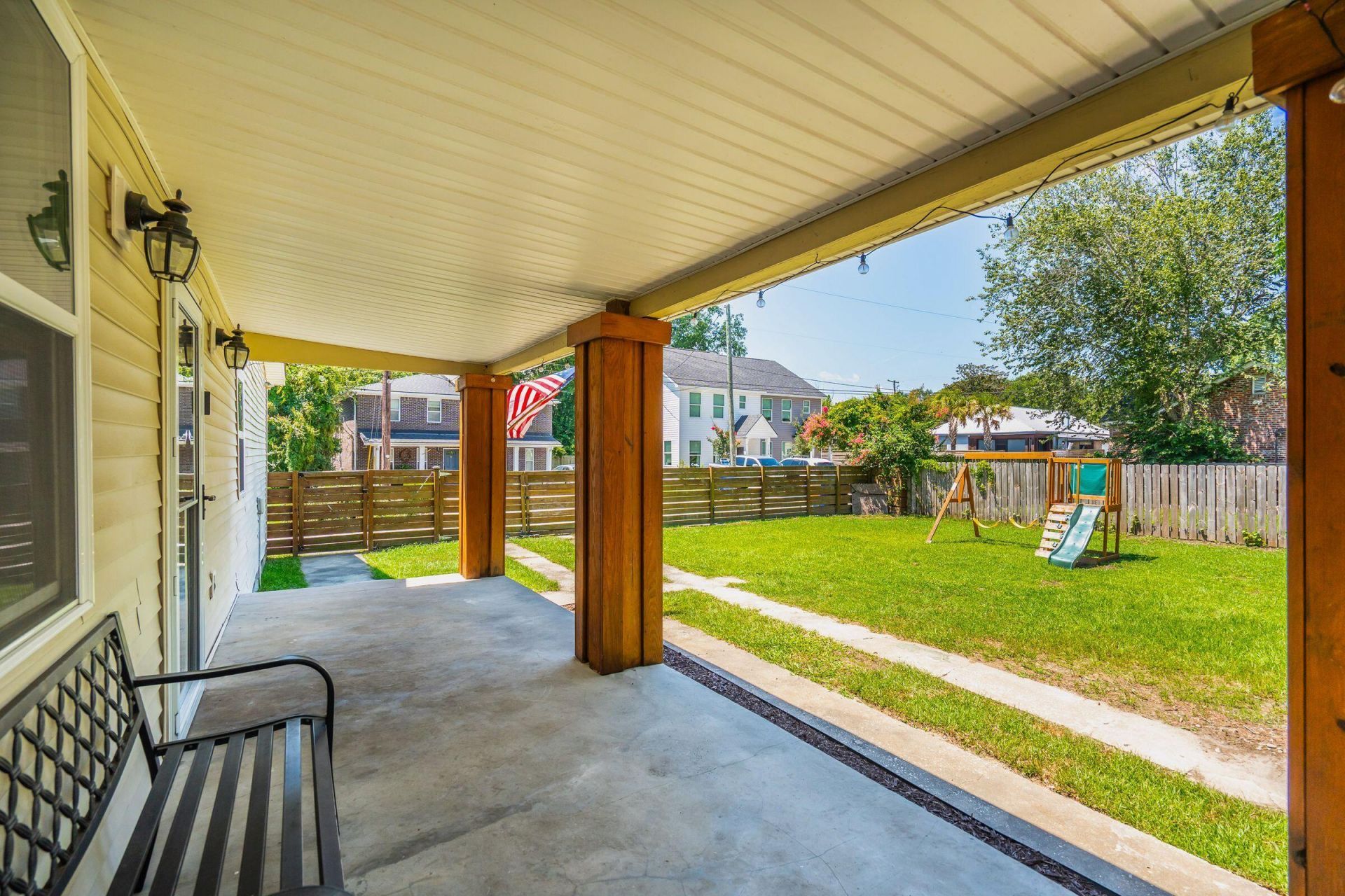 1129 Armstrong Avenue Photo 30
