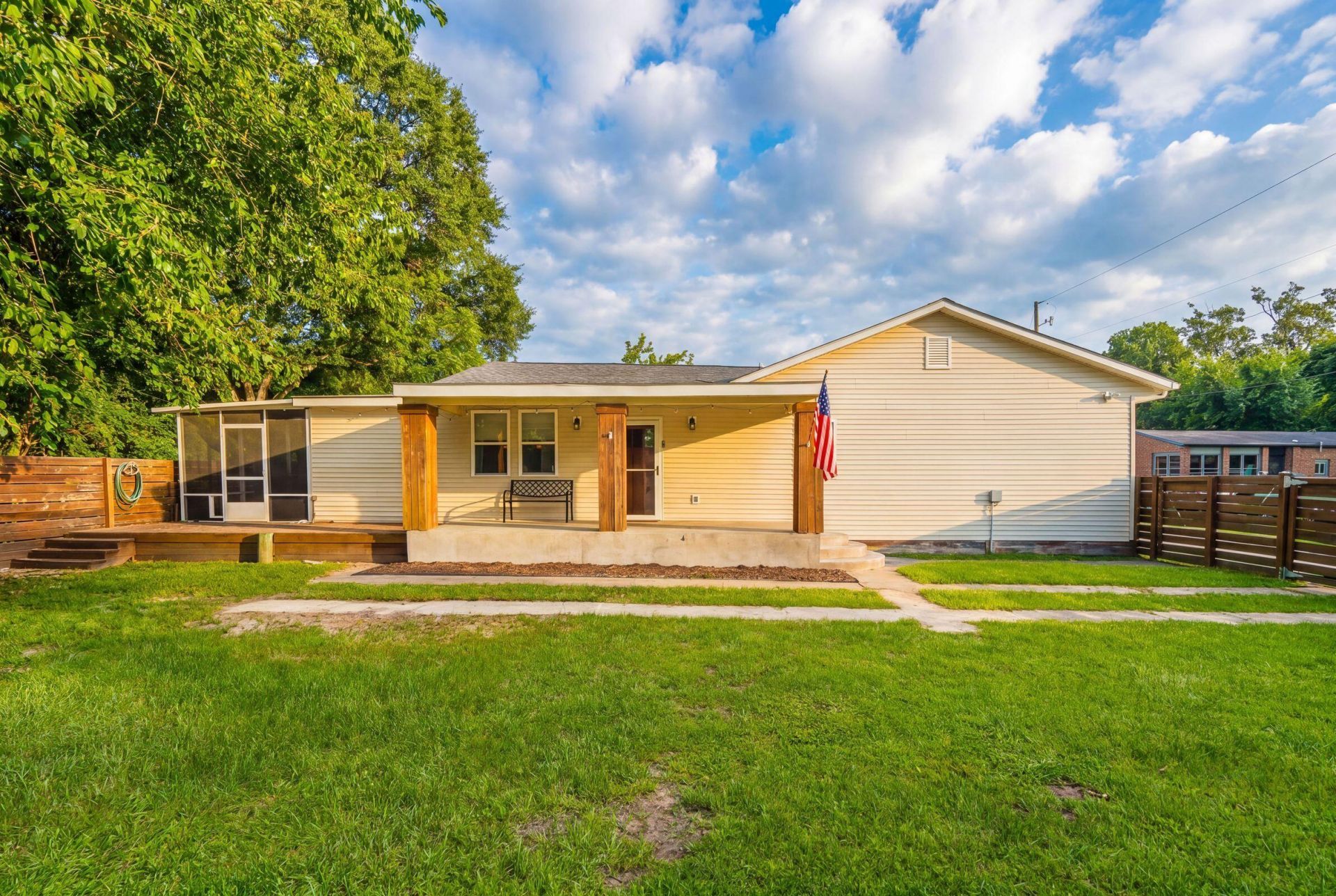 1129 Armstrong Avenue Photo 31