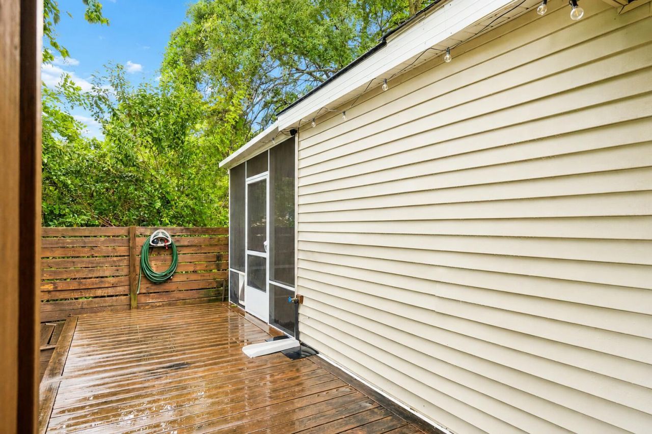 1129 Armstrong Avenue Photo 38