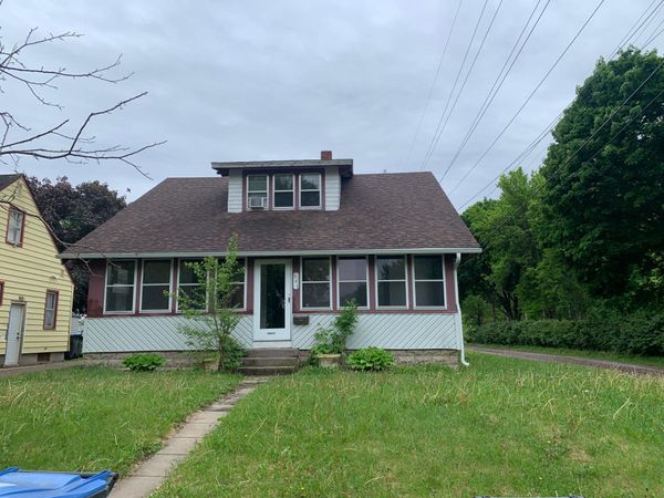 643 Mound Avenue , Mankato, MN 56001