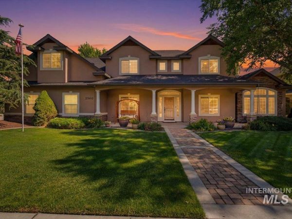 2560 W Wolf Rapids, Meridian, ID 83646