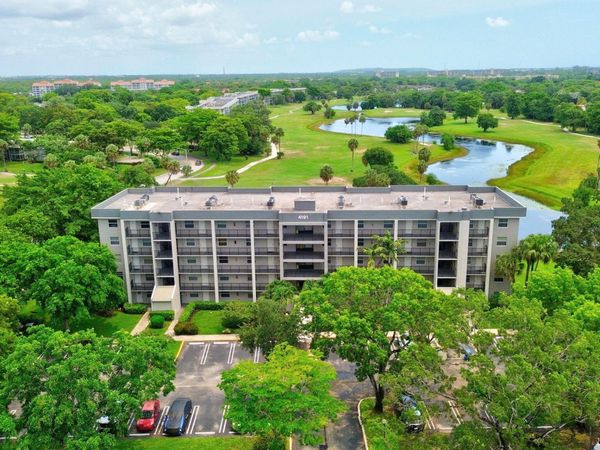 4191 Cypress Reach Court, Unit 403, Pompano Beach, FL 33069
